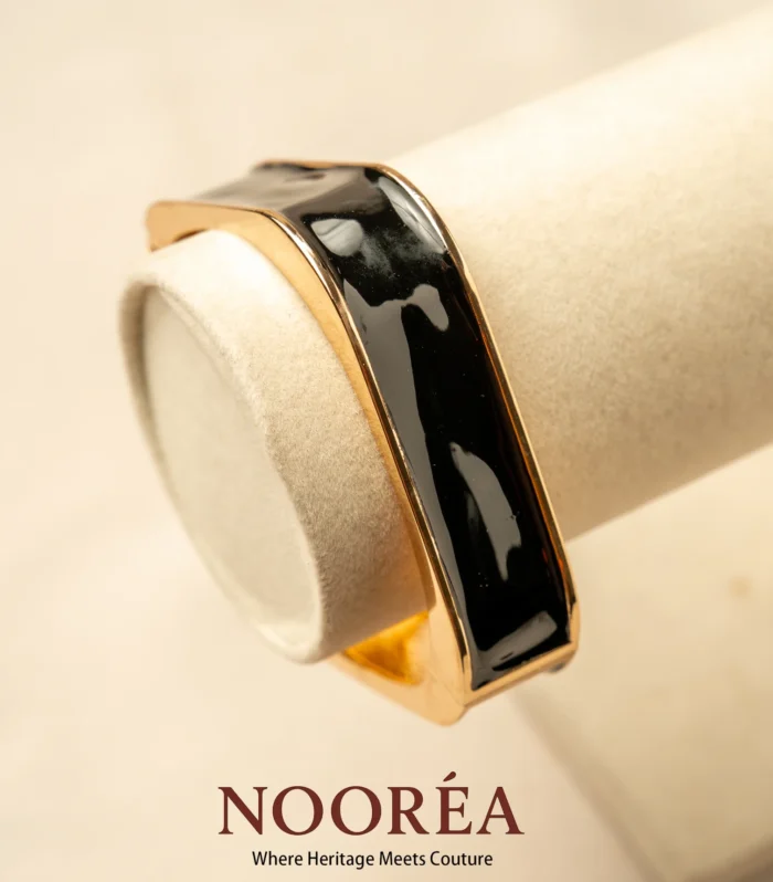 Ebony Chic bangle