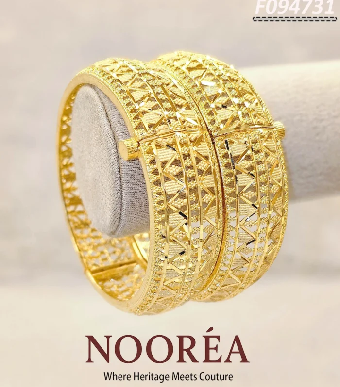 The Jali Vaani Bangle