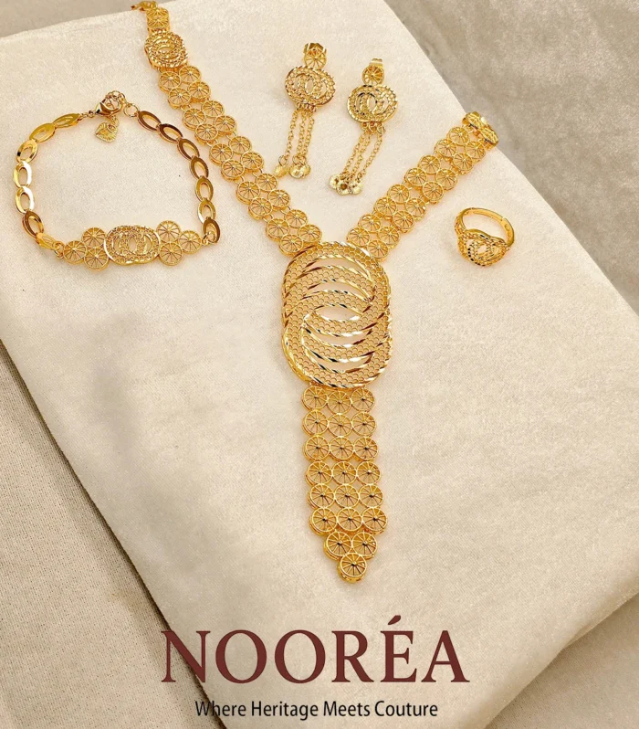 Heritage Circle Drop Set