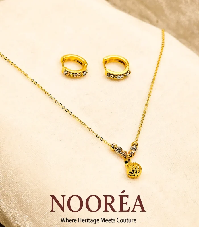 Heart Glow Pendant Set